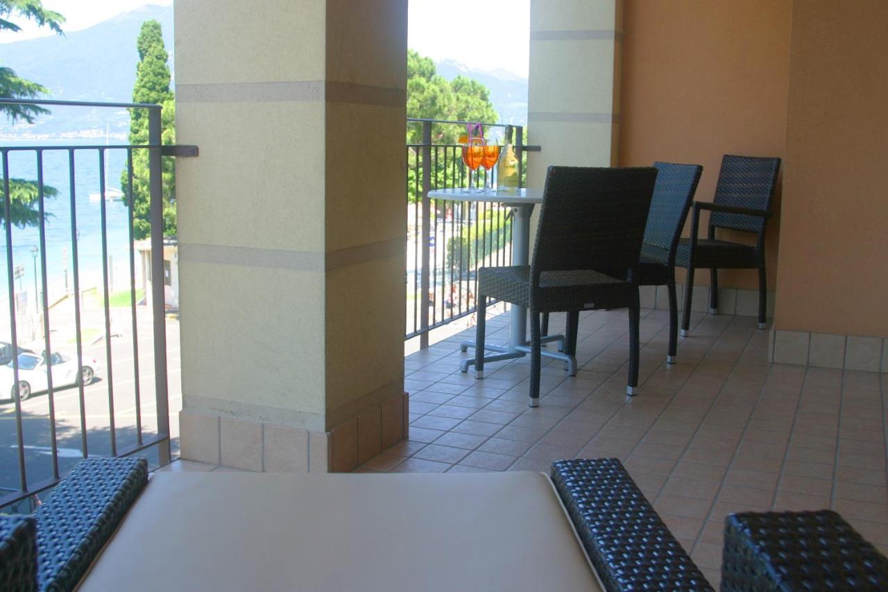 Hotel Lido Torri Del Benaco Extérieur photo
